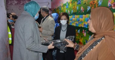 الإسكندرية تعلن عن مساعدات للأهالى المتضررين من الطقس السىء بعزبة المطار  