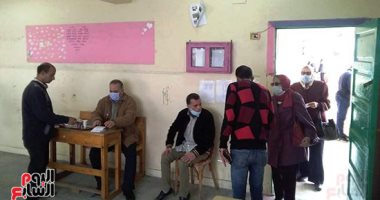 الهيئة الوطنية تؤكد انتظام انتخابات إعادة المرحلة الأولى دون معوقات.. استكمال التصويت بآخر أيام الاقتراع اليوم.. بدء الفرز داخل اللجان الفرعية بعد التاسعة مساء اليوم.. وإعلان النتيجة النهائية فى 30 نوفمبر