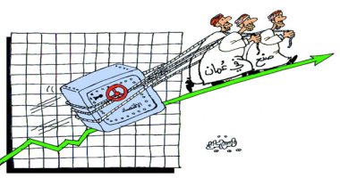 كاريكاتير صحيفة عمانية.. الصناعة سر النهوض الاقتصادى فى سلطنة عمان