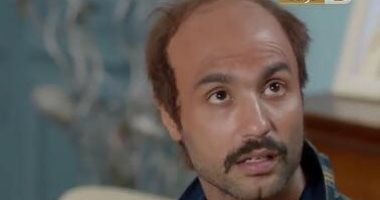 كريم فهمى يشبه نفسه بـ"سليمان عيد".. والأخير: ياريت أنت اللى عضتنى.. صورة