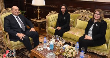 مايا مرسى لـ"رئيس الشيوخ": قضايا المرأة فى أيدى أمينة