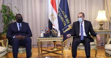 وزير الاتصالات يلتقى نظيره الكونغولي لبحث التعاون فى التحول الرقمى وتطوير البنية التحتية 