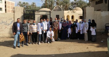 الكشف على 548 حالة ضمن قافلة جامعة الفيوم الطبية بقرية الكعابي