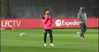 محمد صلاح يشارك فى تدريبات ليفربول استعدادا لمواجهة أتالانتا "فيديو وصور"