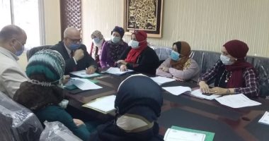 جامعة بنها تناقش آليات جذب الطلاب الوافدين للدراسات العليا.. صور