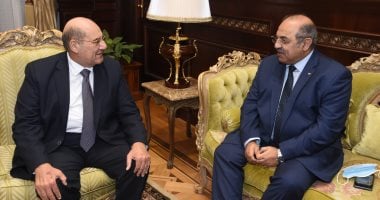 صور.. رئيس الشيوخ يستقبل هشام حطب للتهنئة والتعاون بين المجلس واللجنة الأولمبية