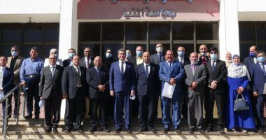 رئيس جامعة المنيا يعلن عن الجدول الزمنى لانطلاق القوافل المتكاملة لقرى المحافظة