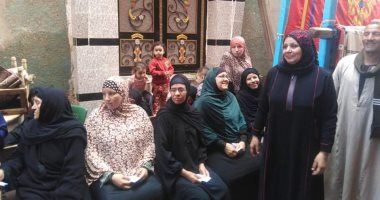 إقبال السيدات على اللجان الانتخابية بقرى محافظة بنى سويف.. صور