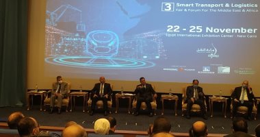 وزيرا النقل والتخطيط ورئيس قناة السويس يشهدون توقيع 5 عقود للسكة الحديد والمترو