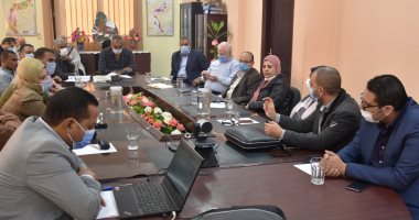 Top 7.. السقا ومنى زكى يستكملان "العنكبوت" وصلاح يفوز بجائزة أفضل هدف