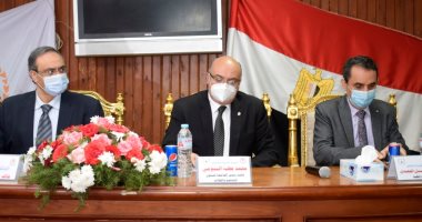 "الوعى القانونى للطلاب" ندوة بكلية الآداب جامعة المنصورة