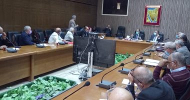 محافظ شمال سيناء: تشجيع الاستثمار وتطبيق حوافز جديدة للقائمين به