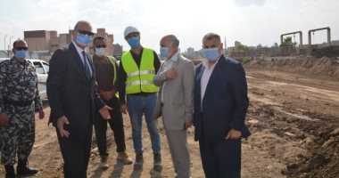محافظ القليوبية يتابع أعمال النظافة أعلى الطريق الدائرى