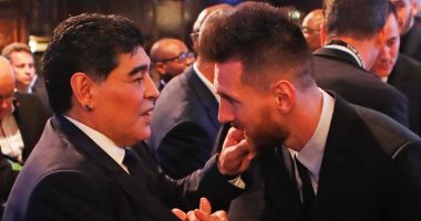  ميسي ينعى أسطورة بلاده مارادونا.. يتركنا ولكنه لا يغادر ملاعب كرة القدم "صور"