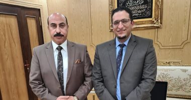 مدير مركز أورام أسوان خلال لقاءه بالمحافظ: مستمرون فى تقديم خدمة تليق بالمرضى