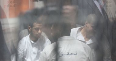 6 متهمين بقضية "خلية ميكروباص حلوان" مطلوبين للعدالة.. اعرف السبب