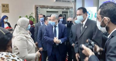 وزير التموين: الحصول على الخدمة من مكتب السجل بالتجارى النموذجى فى 15 دقيقة