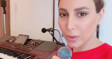 يارا تحيى ذكرى رحيل الشحرورة صباح بغناء "ألو بيروت".. فيديو