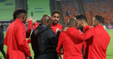 النادي الأهلي يفرض السرية على مرانه الأخير قبل مواجهة الزمالك.. صور