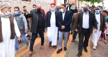 تعرف على مطالب منطقة مينا حشيش من محافظ مطروح.. فيديو وصور