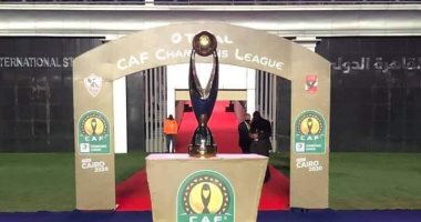 الأهلي يقرر نقل كأس أفريقيا بين فروع النادى الثلاثة