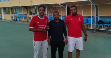 الجالية المصرية فى جيبوتى تؤازر المقاولون بقميص محمد صلاح..صور