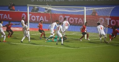 فيديو .. "كاف" يحتفل بعيد ميلاد عمرو السولية بهدفه بمرمى الزمالك