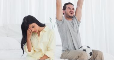 ماتخربيش على نفسك.. 10 نصائح للزوجات للهروب من مطب نهائى الأهلى والزمالك