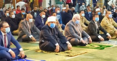 وزير الأوقاف: هناك دولا ترعى الإرهاب وتستقطب الشباب بدعوى فرص العمل.. صور