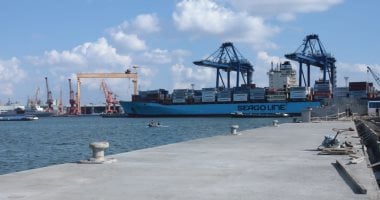 وزير النقل يتابع معدلات تنفيذ المشروعات الخدمية بميناءى الدخيلة والإسكندرية