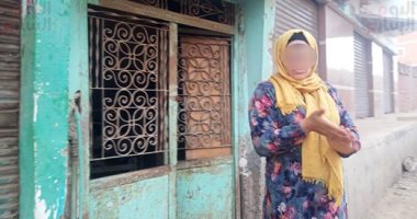 عاطلان يغتصبان مريضة سرطان بعد عودتها من جلسة علاج كيماوى بقليوب.. المتهمان اعترفا بتفاصيل الجريمة فى التحقيقات وتجديد حبسهما 45 يوما.. وزوجة أحد المتهمين: "كل اللى همه المخدرات وفضحنا وشرد أسرة كاملة".. صور