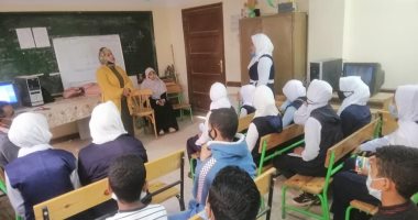 وحدة تكافؤ الفرص بإدارة قوص التعليمية فى قنا تدشن مبادرة "التعليم عن بعد"‎