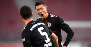 ليفاندوفسكى وكومان يقودان هجوم البايرن ضد فرايبورج فى الدوري الألماني