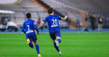 الهلال السعودى يتوج بلقب كأس خادم الحرمين بثنائية ضد النصر.. فيديو