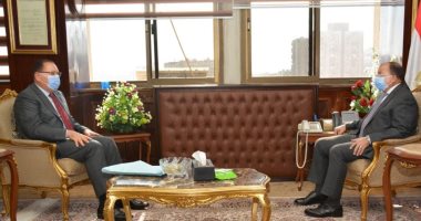 وزير التنمية المحلية يلتقي محافظ الشرقية لمتابعة تنفيذ بعض المشروعات