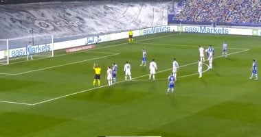 ريال مدريد ضد ألافيس.. شباك الملكى تهتز بالهدف الأول بعد 5 دقائق "فيديو"
