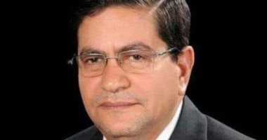 جنازة مرشح فائز بانتخابات النواب ببنها أمام مستشفى التأمين الصحى ظهر اليوم