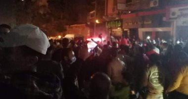 الإسكندرانية يحتفلون بفوز الأهلى ببطولة أبطال أفريقيا.. صور