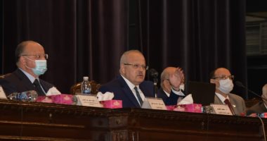 جامعة القاهرة تعلن استعداد المستشفيات الجامعية للموجة الثانية من كورونا.. صور