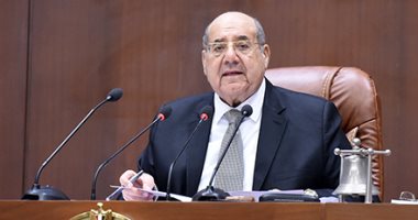 رئيس مجلس الشيوخ يهنئ علاء عابد لاختياره رئيساً للجنة مكافحة الإرهاب بالبرلمان العربى