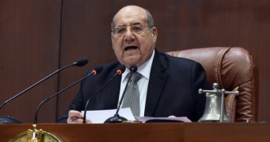 رئيس مجلس الشيوخ يهنئ الرئيس السيسي بعيد الشرطة وثورة 25 يناير