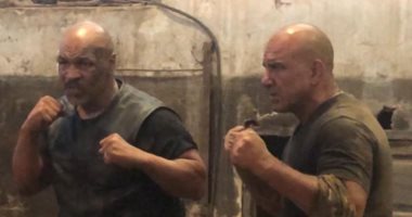 محمد لطفى يهنىء تايسون بعد نزاله التاريخى: مبروك يا أخى أنت الأفضل فى العالم