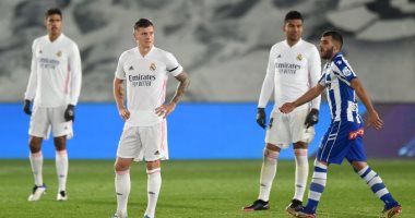 ريال مدريد ضد بورسيا مونشنجلاباخ.. الحكم بيورن كويبرس وش الخير على الملكى