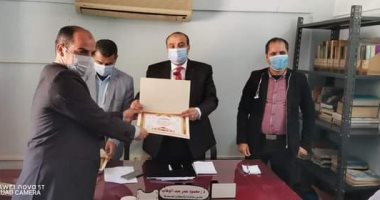 صحة المنيا تكرم الفرق الطبية والعاملين بالمبادرات الرئاسية 100 مليون صحة