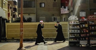 صاحب صورة القس والشيخ يكشف الكواليس .. كانت أجمل صدفة بمحطة نجع حمادى 