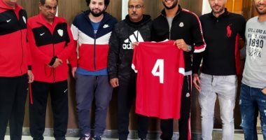 الطلائع يتعاقد مع إسلام جمال لمدة موسمين..صور
