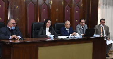 "خطة البرلمان" تتسلم الحساب الختامى لـ404 جهة وفقا لأسلوب البرامج والأداء
