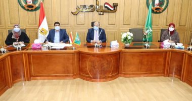 سكرتير عام المنوفية يناقش استكمال جراج متعدد الطوابق بشبين الكوم