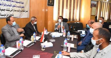 نائب محافظ قنا: تدريب 480 شخصا فى مشروع "شباب صناع"