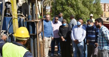 محافظ أسوان : البدء فى مشروعى كوبرى السيل وكوبرى المضيق للسيارات 